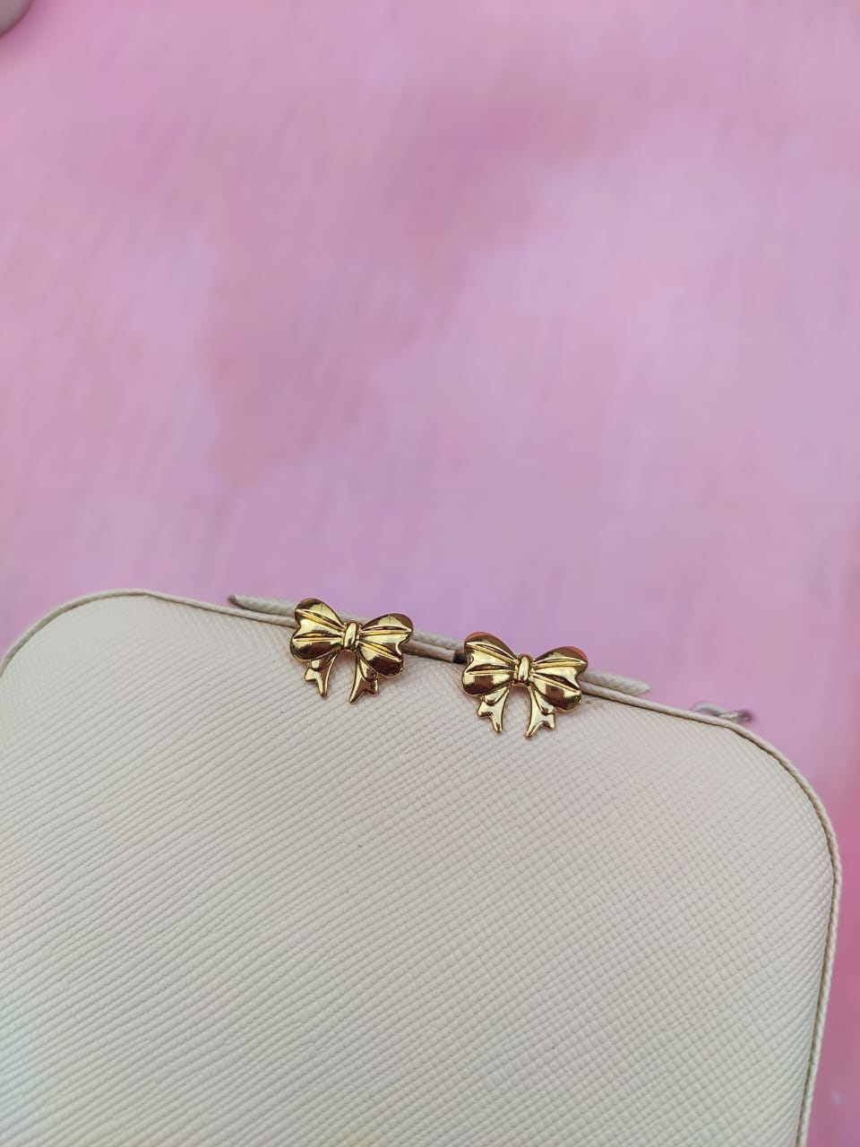 Anti Tarnish small bow earring