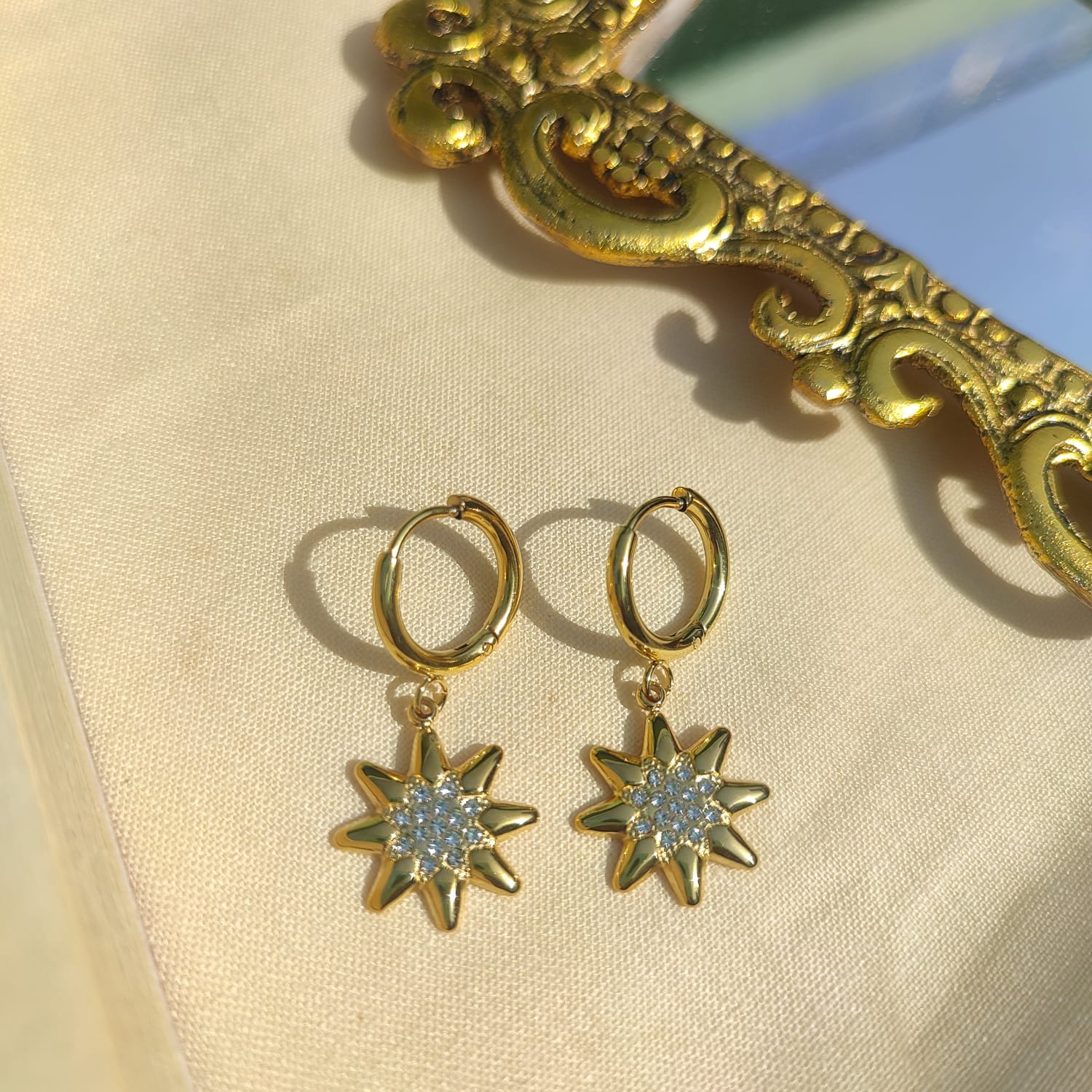 Anti Tarnish Star Huggies earring