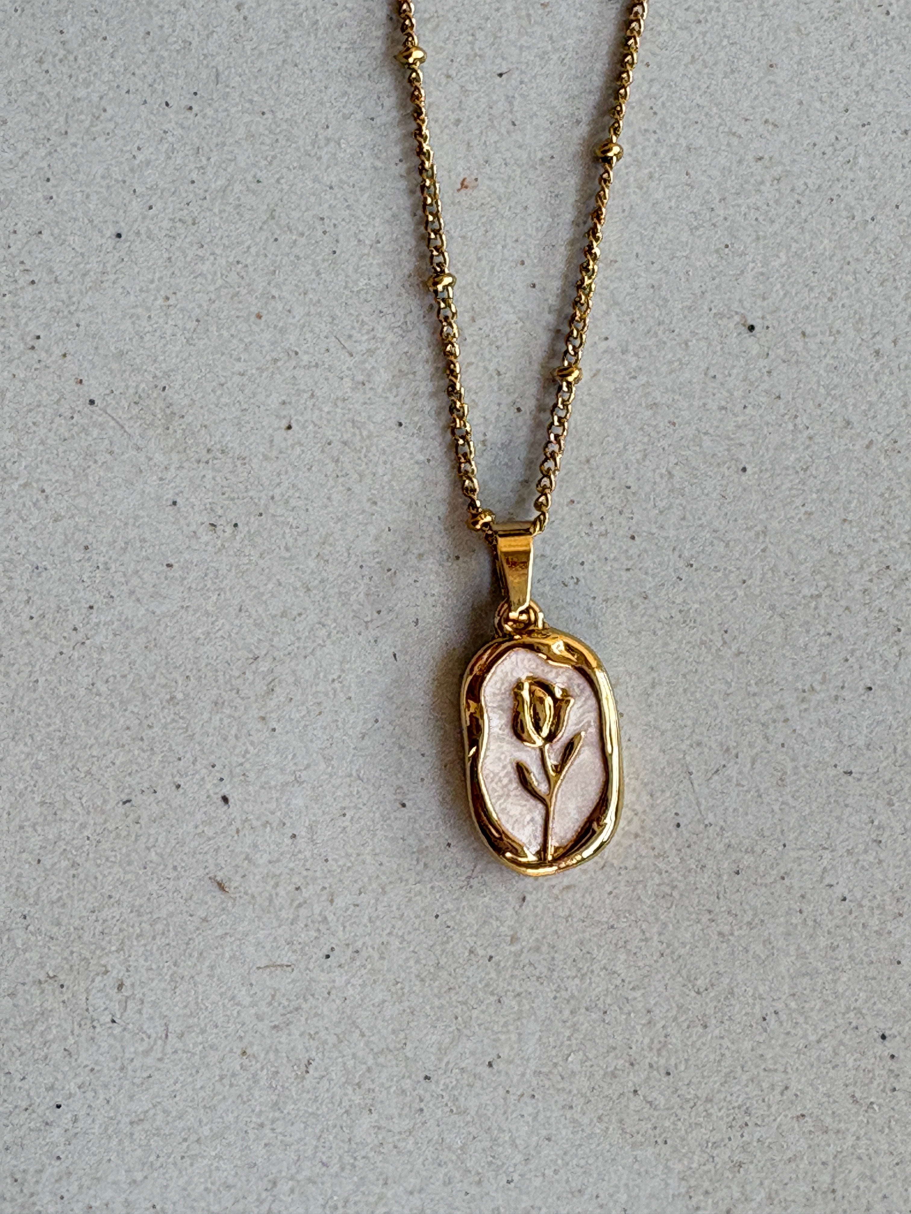 Anti Tarnish Tulip Necklace