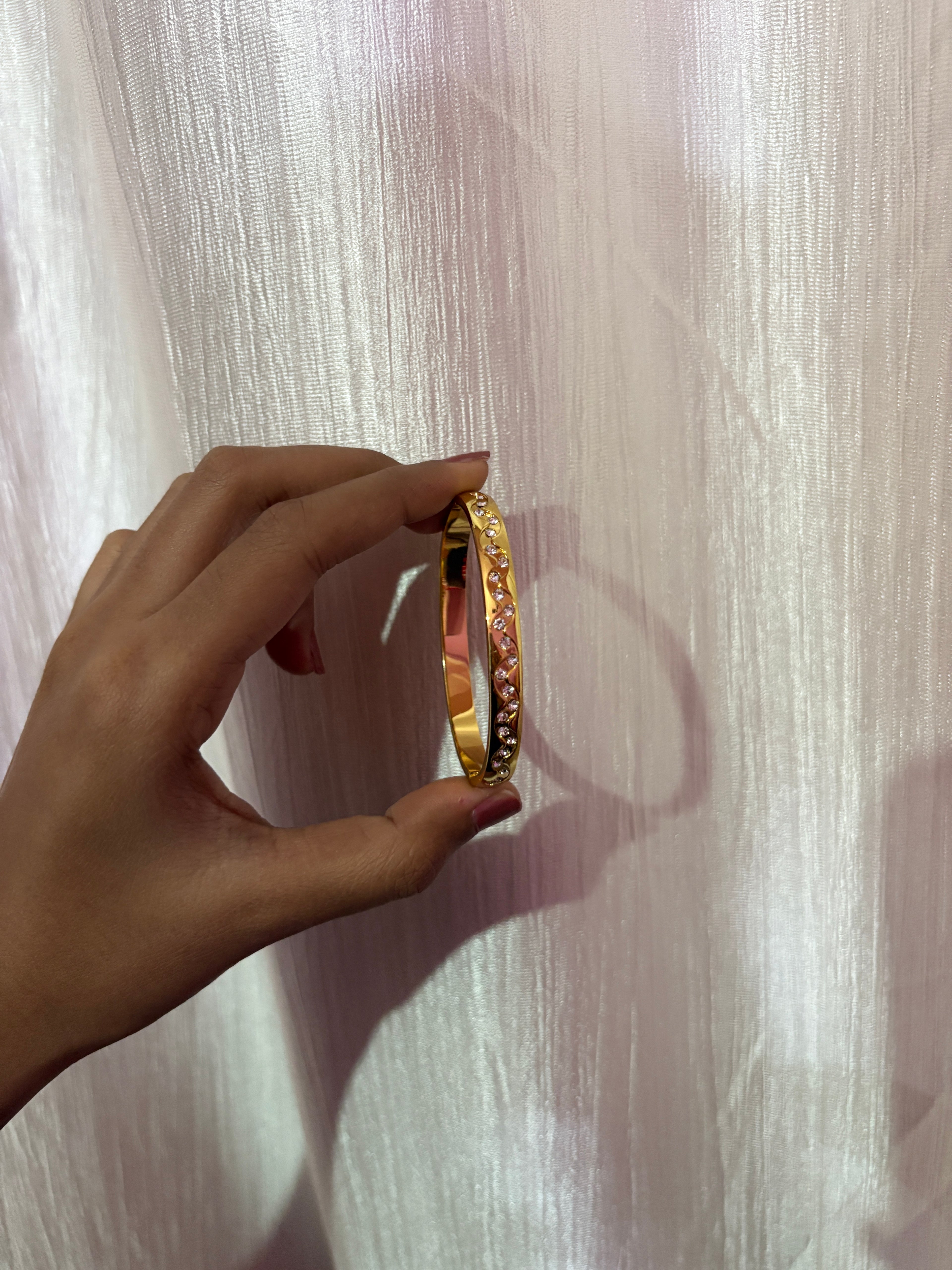 Anti Tarnish thin wrist studded bracelet